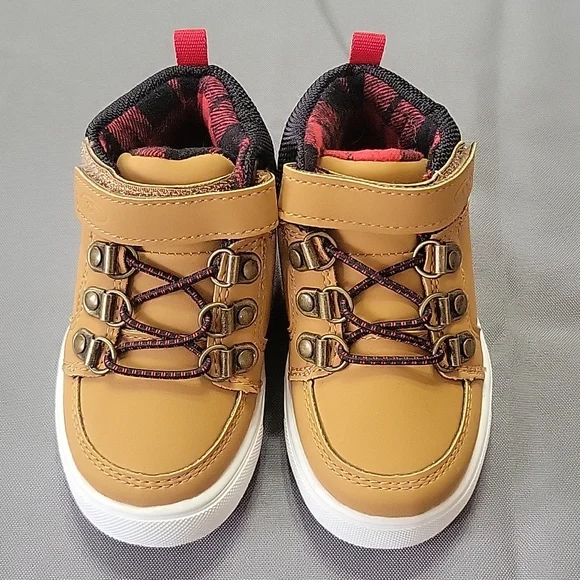 NEW Dr. Scholl's Boys Bohdi Shoes - Picture 2 of 5